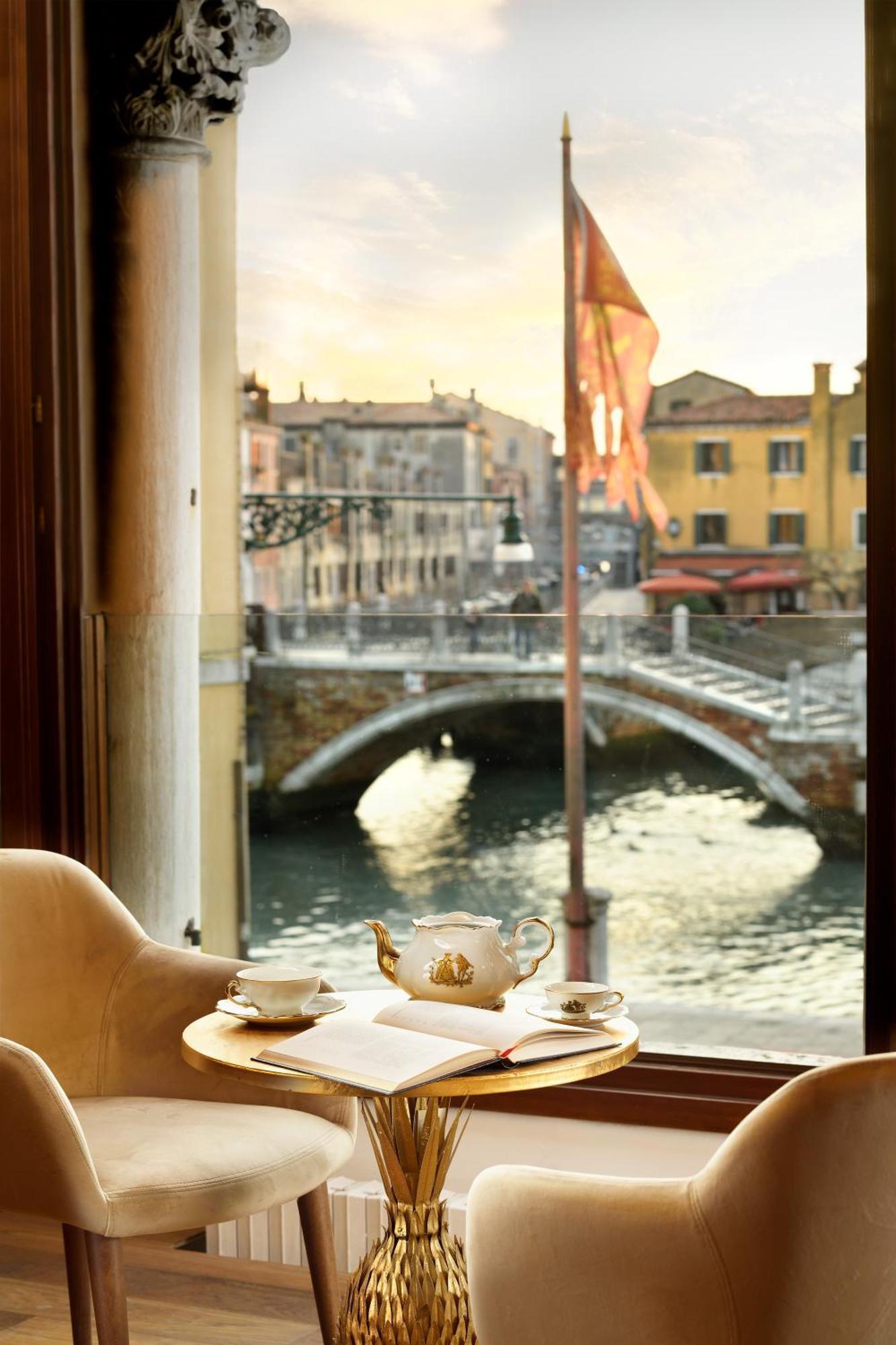 Swan Dolcevita Prestige Stay - Canal View & Exclusive Experience Veneza Exterior foto